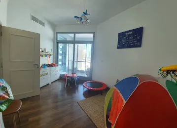 Marina Residence