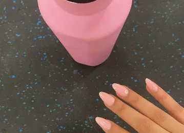 Mas Nails salon - walk in available
