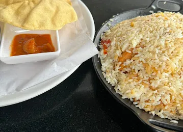 Mashad Cafeteria and Restaurant Abu hail center