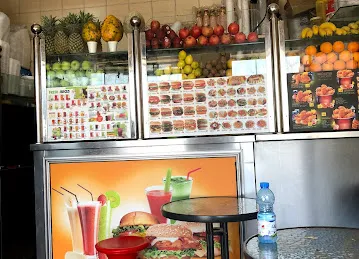 Mashoor Cafeteria