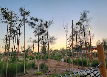 Mashtal Plaza