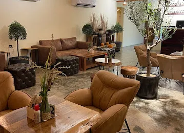 Mazaraa Café