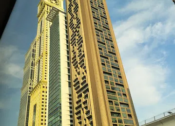 Maze tower