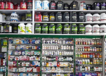 MED7 Al Farah Pharmacy Dubai