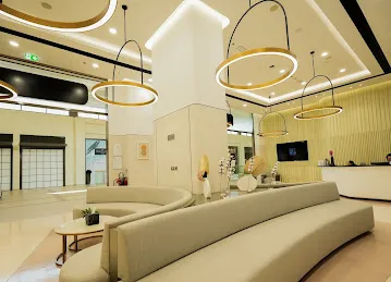 Medcare Medical Centre, Meadows