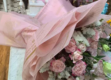 Memories Flowers shop in Dubai