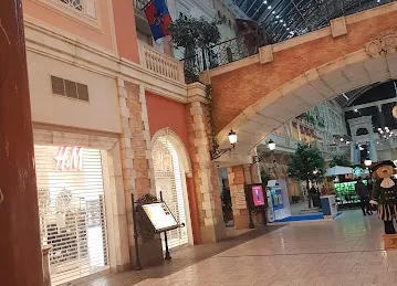 Mercato Shopping Mall 2