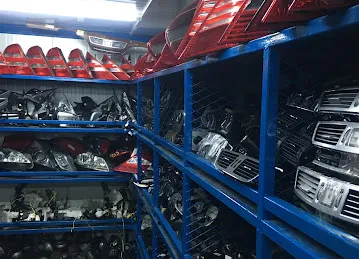 Mercedes-Benz used auto spare parts قطع غيار سيارات مرسيدس بنز المستعملة