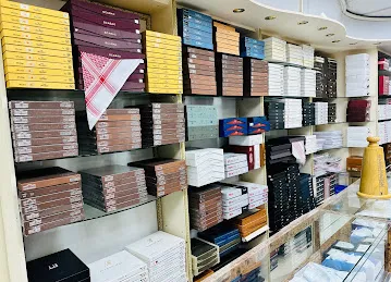 محل عبدالله حسين خنجي شارع النصر