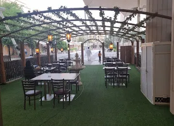 Michlifen restaurant & grills
