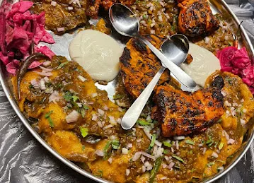 MILE7 RESTAURANT, Abuhail