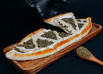 Mini box Khorfakkan