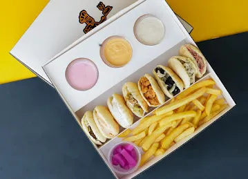 Mini box Khorfakkan