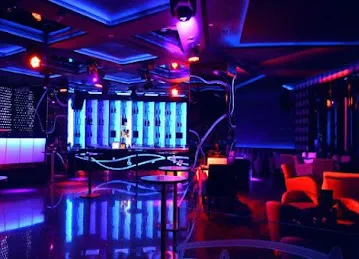 Miracle Lounge