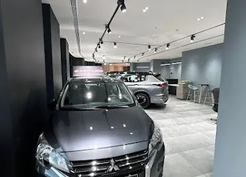 Mitsubishi Motors Showroom - Abu Dhabi - Al Habtoor Motors Royal Car