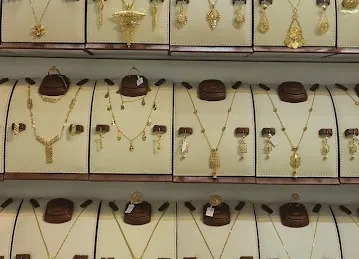 مجوهرات عبدالعزيز الرميزان