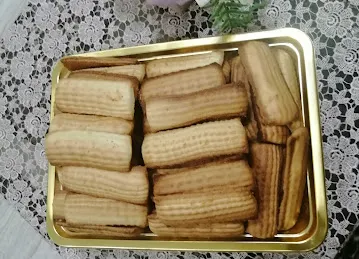 مخبوزات من بيتنا