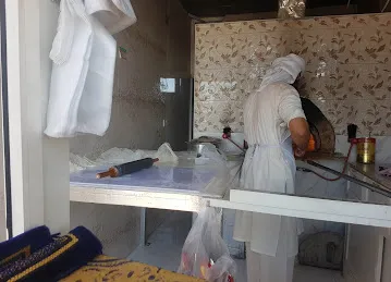 مخبز الخباز الماهر اليدوي