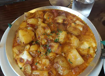 ملعب الخوانيج
