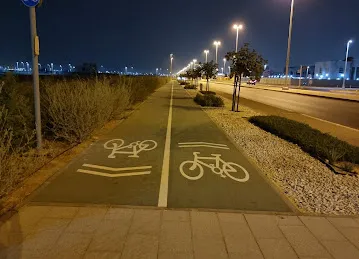 ممشى للدراجات الهوائيه
