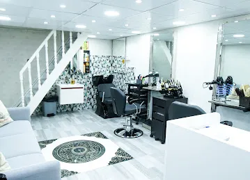Mnawi Ladies Beauty Salon