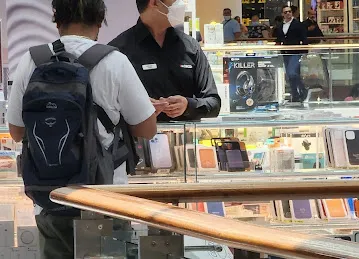 MOBICOM - Dubai Mall 1 Branch