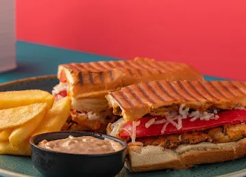 MOGO Diner