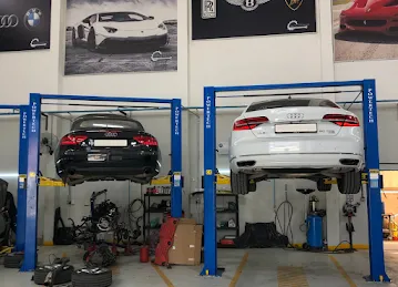 Mohamed Zeeshan Auto Work Shop