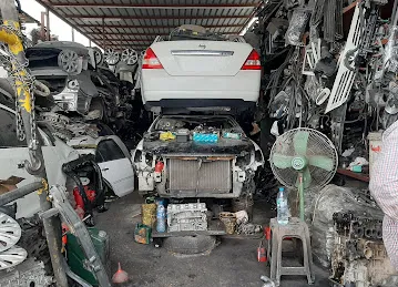 Mohammad Ghulam used auto spare parts