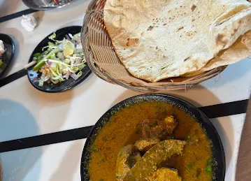 MOHAMMAD MUBARAK LAL CAFETERIA