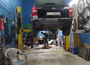 Mohammed kobbat Auto Electrical Mechanical Car A/C Repairing