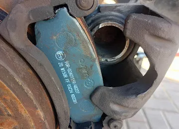 Mohammed Lokman garage (MECHANIC,AC ELECTRIC) service