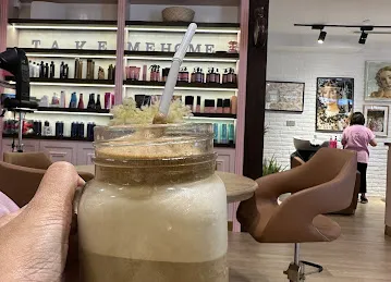 Mojo - Hair & Beauty Bar