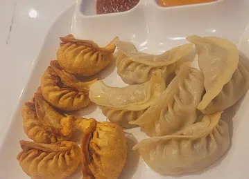 MOMOSTREET RESTAURANT - Al Nahda Dubai