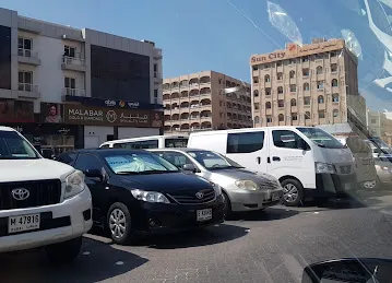 Monalisa parking lot