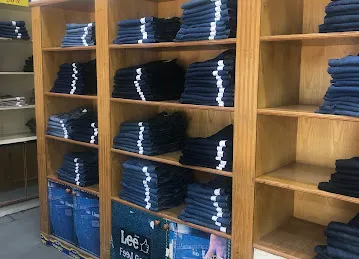 Mostafawi Stores