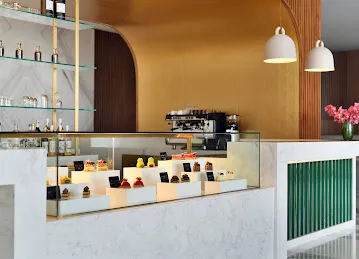 Mövenpick Cafe