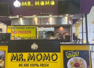 MR. Momos