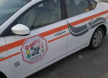 Mr Qaisar Ali Driving instructor Abudhabi Musaffah 26
