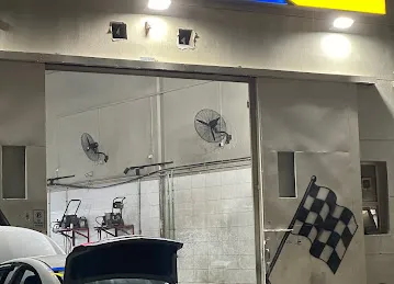 مركز الموج للعناية بالسيارات WAVES AUTO CARE CENTER