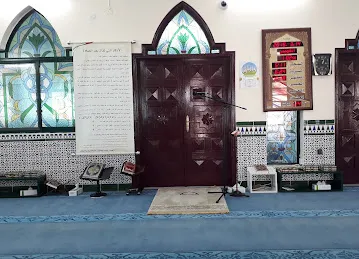 مسجد مبارك بن راشد بن سالمين المنصوري