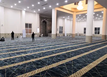 مسجد قيد الانشاء