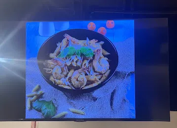 مطعم بحرنا