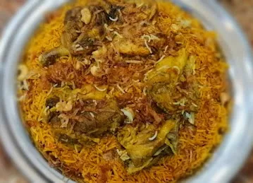 مطعم دوستانا الشعبي