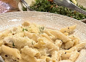 ( مطعم البوادي ) AlBawadi Restaurant & Café