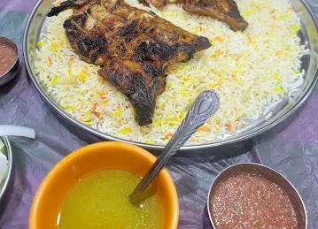 مطعم البيت السعودي للمندي والمظبي