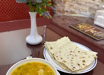 مطعم الفارسي