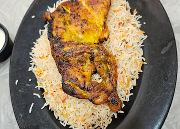 مطعم الجنوب للمندي فرع بني ياس