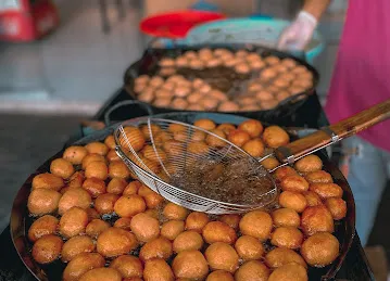 مطعم الخريف للماكولات الشعبية