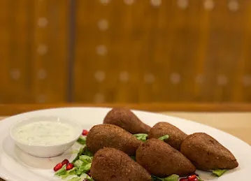 مطعم المباركية للمأكولات الكويتية